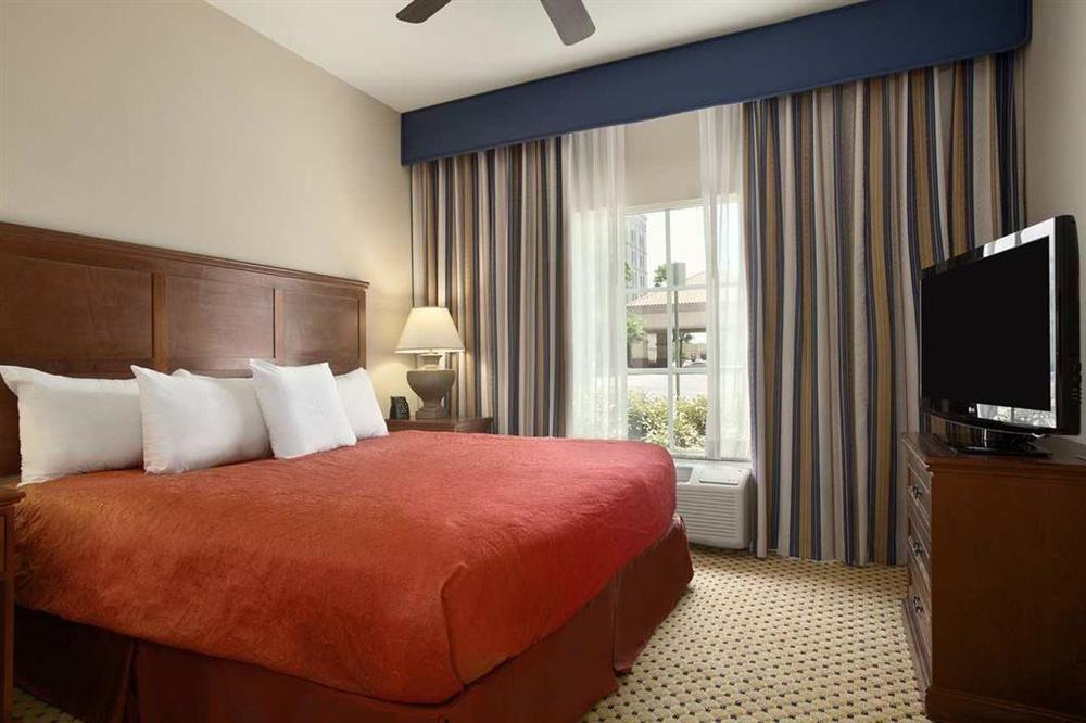 Homewood Suites Laredo At Mall Del Norte Rom bilde