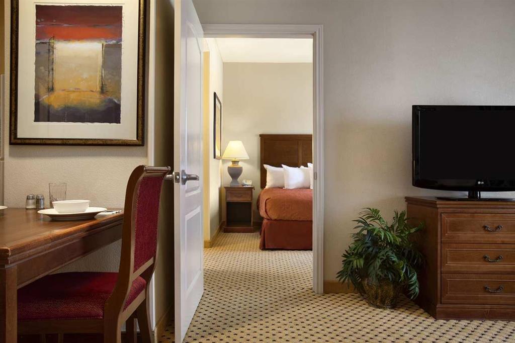 Homewood Suites Laredo At Mall Del Norte Rom bilde